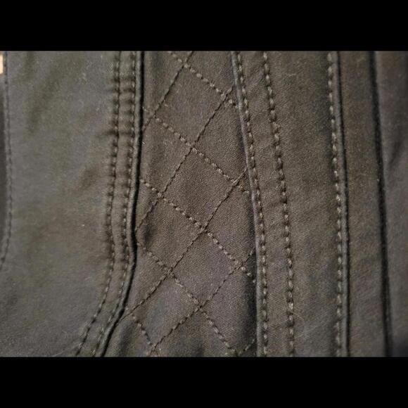 American Eagle Outfitters size 0 black cropped pants - Picture 5 of 5